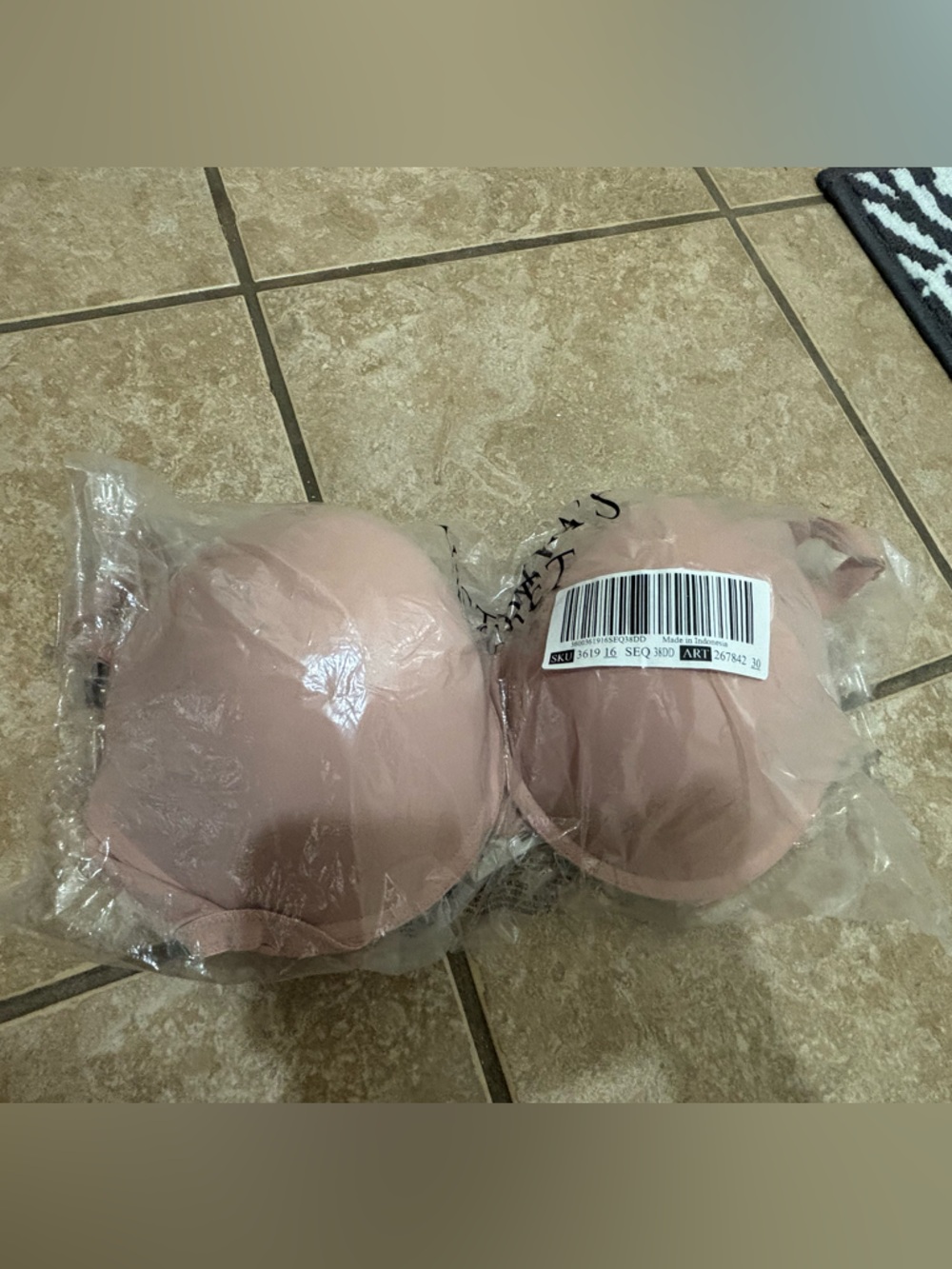 PINK Victoria's Secret Blush Pink Push-Up Bra